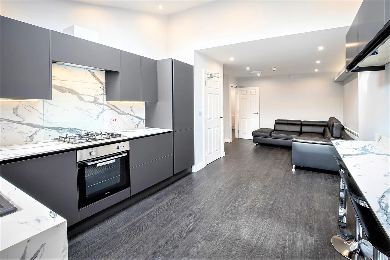 5 bed student accomodation to rent — Fishergate, Preston, Lancashire, PR1 2NJ