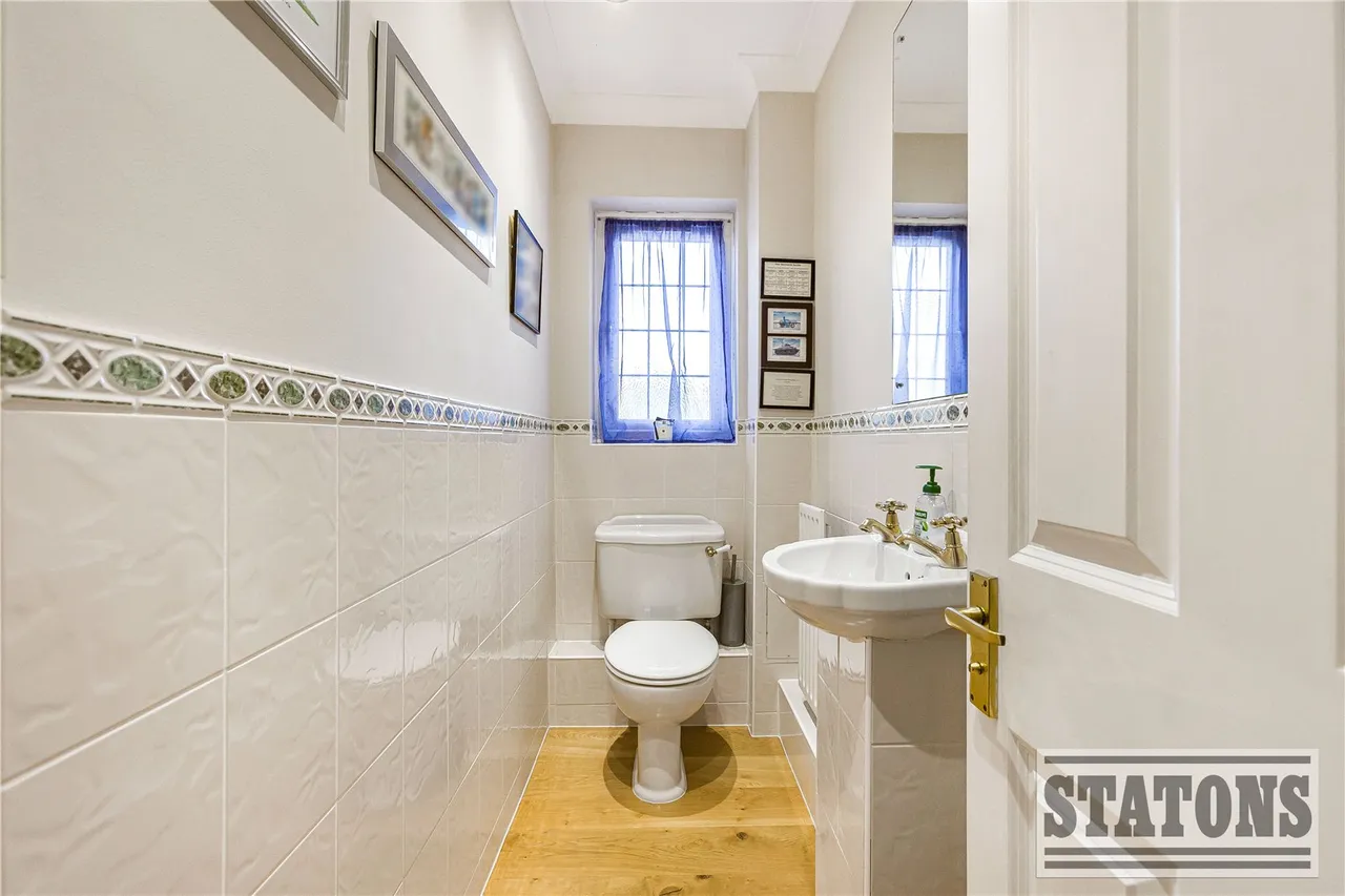 Newgate Street Village, Hertford, Hertfordshire, SG13 8RA, photo 9