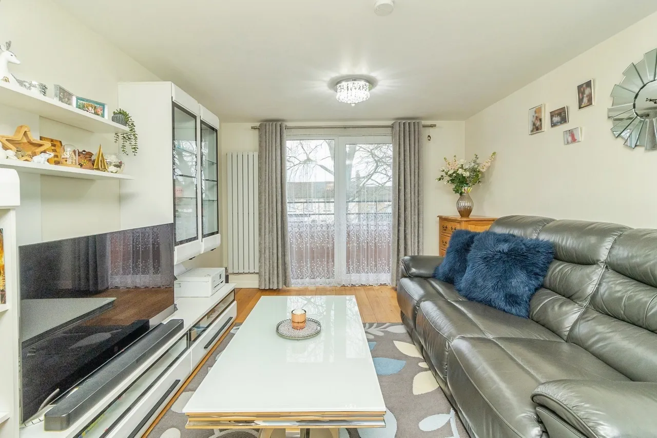 Permayne, New Bradwell, MK13, photo 6
