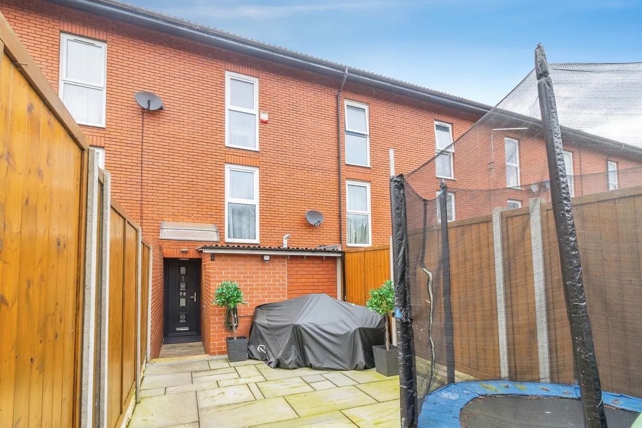 3 bed house for sale, Permayne, New Bradwell, MK13