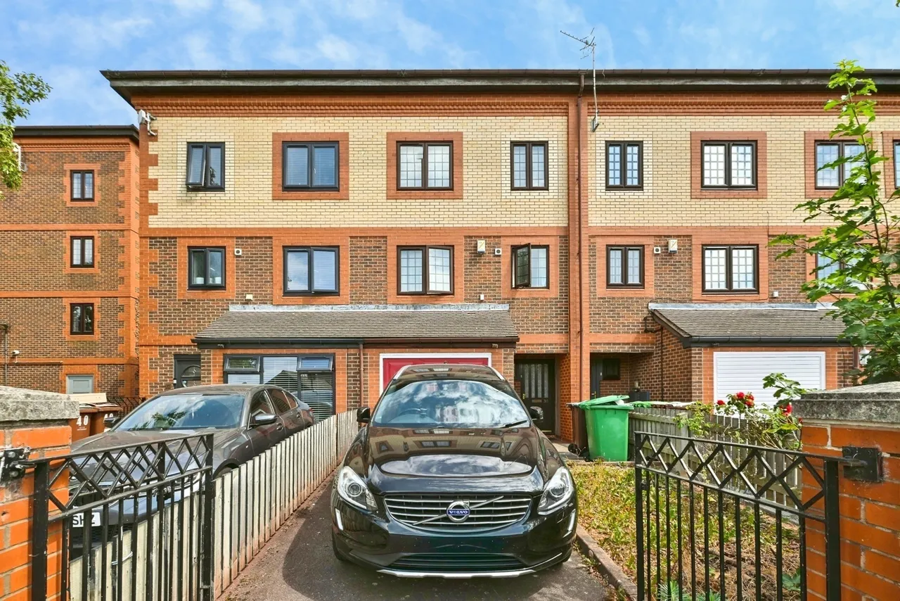 3 bed house for sale — Argyle Street, NOTTINGHAM, Nottinghamshire, NG7
