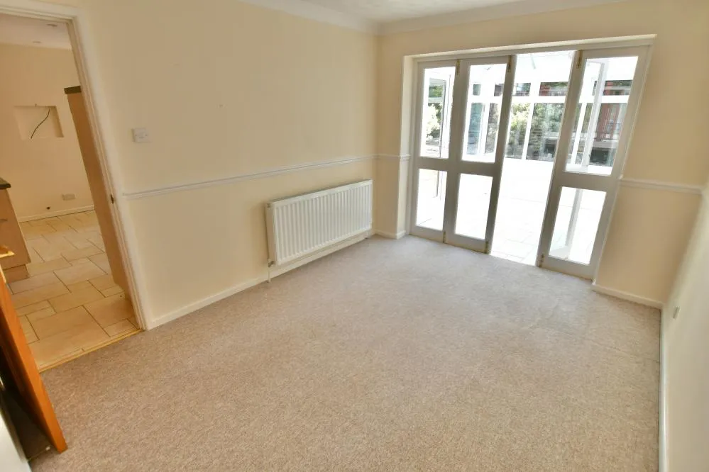 Lynwood Drive, Wimborne, BH21, photo 5