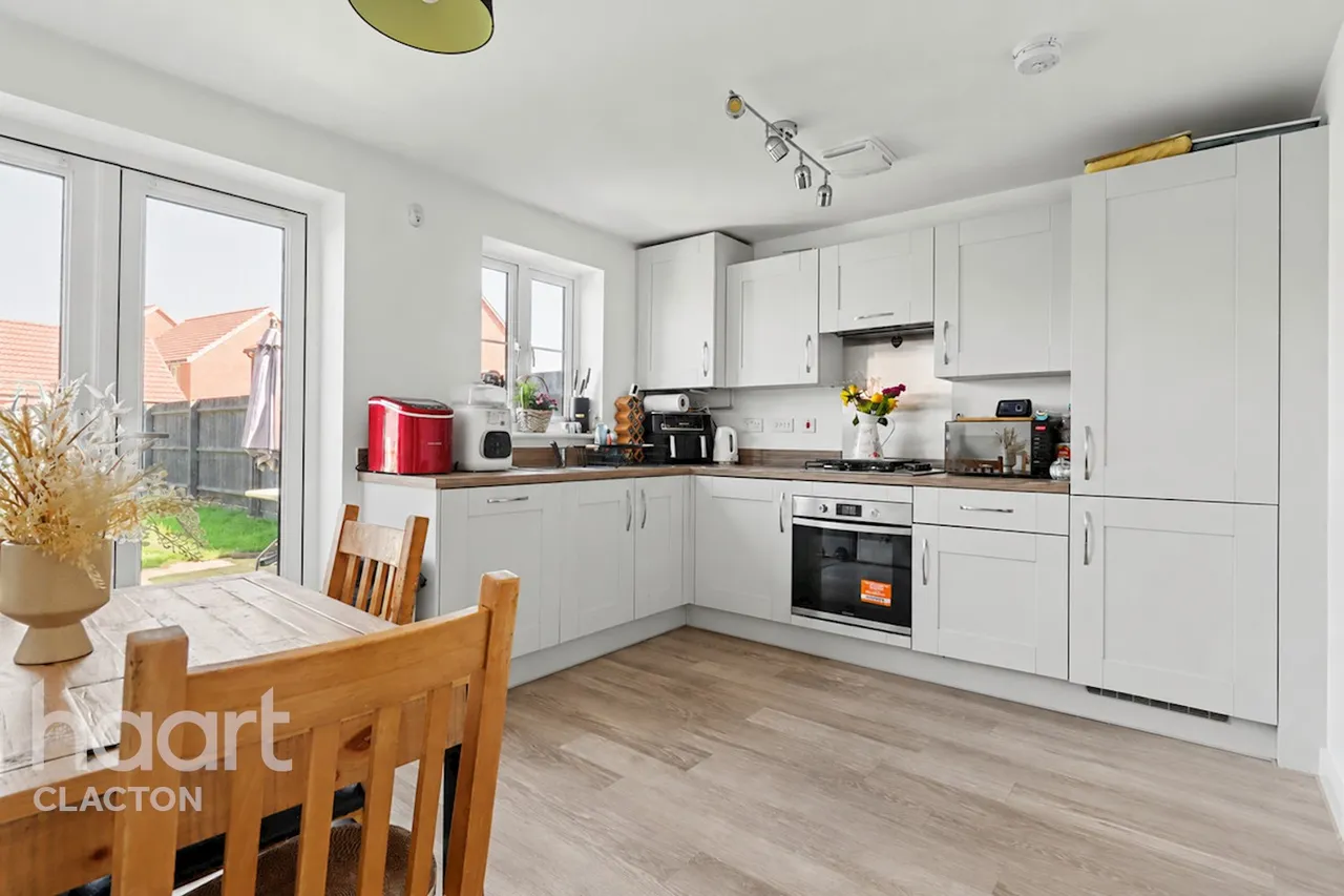 Wheatsheaf, Frinton-on-Sea, CO13, photo 4