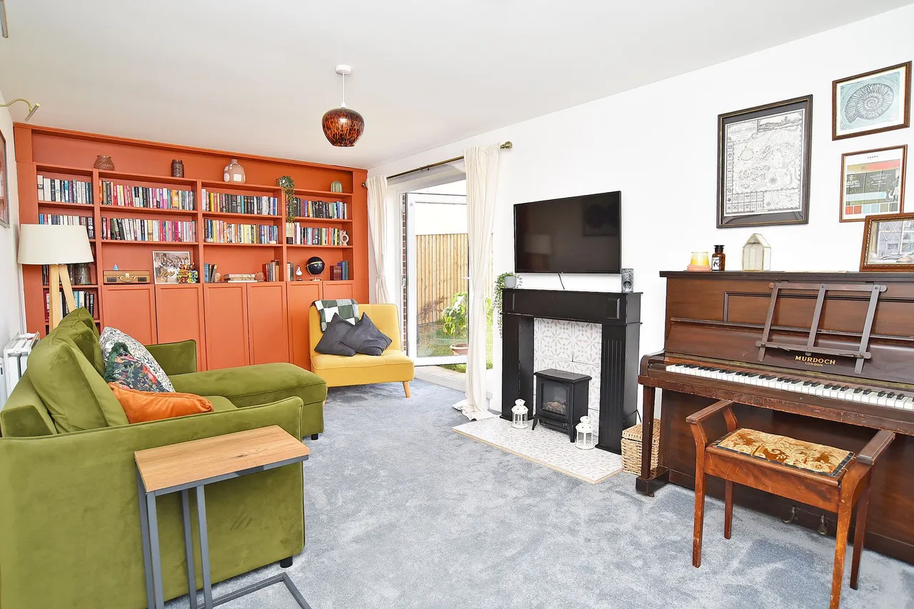 Calver Place, Harrogate, HG3, photo 3