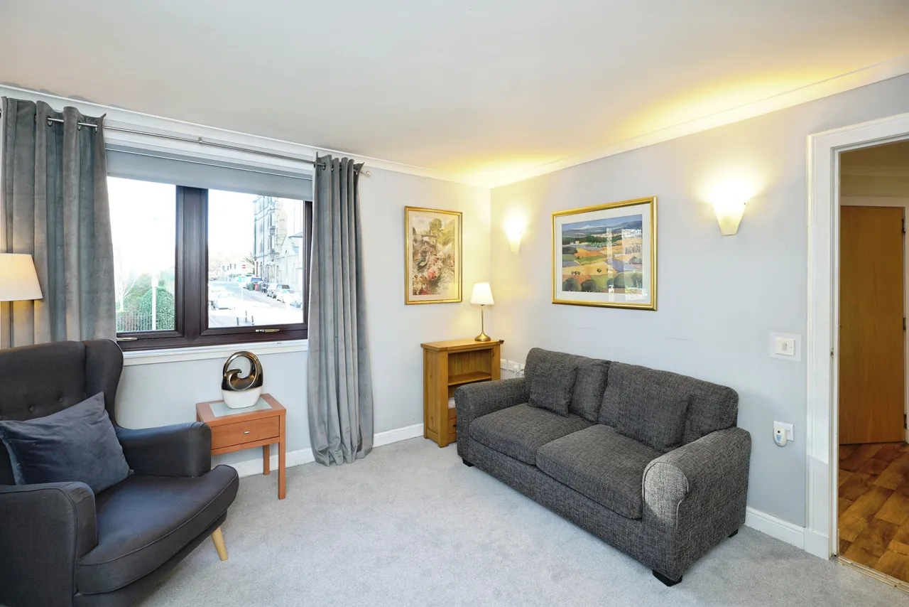 Roseburn Drive, Edinburgh, EH12, photo 4