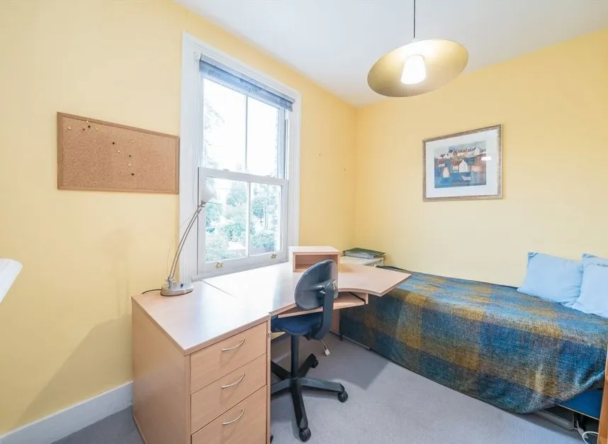 Hereford Road, Acton, W3, photo 8