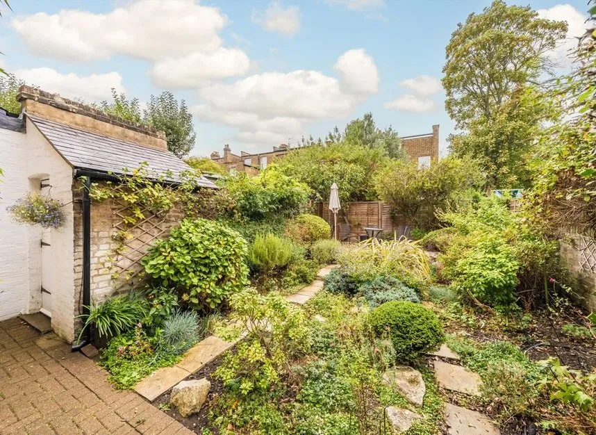 Hereford Road, Acton, W3, photo 7