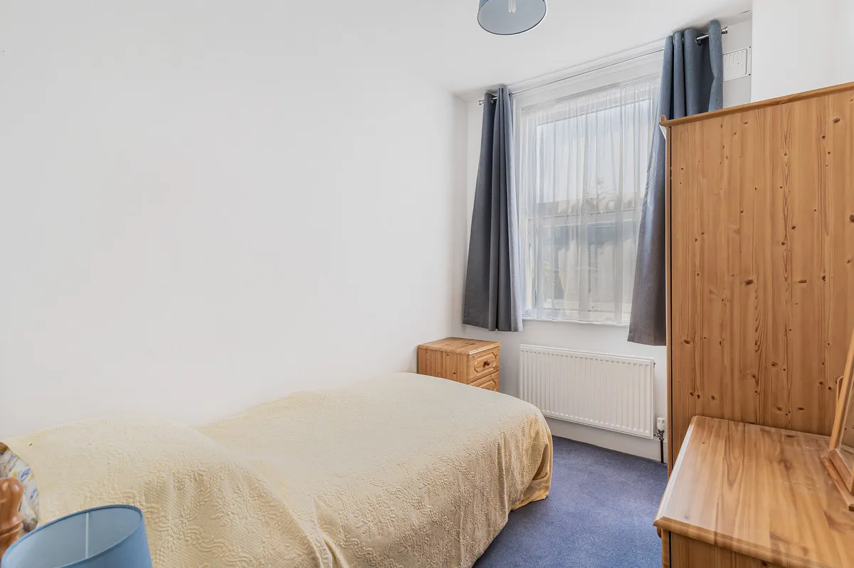 London, SW18 4RU, photo 11