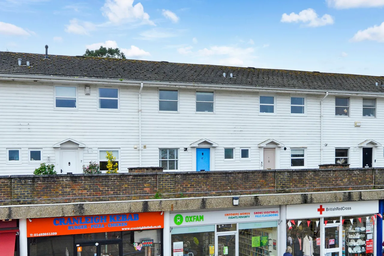 High Street, Maisonettes, GU6, photo 11