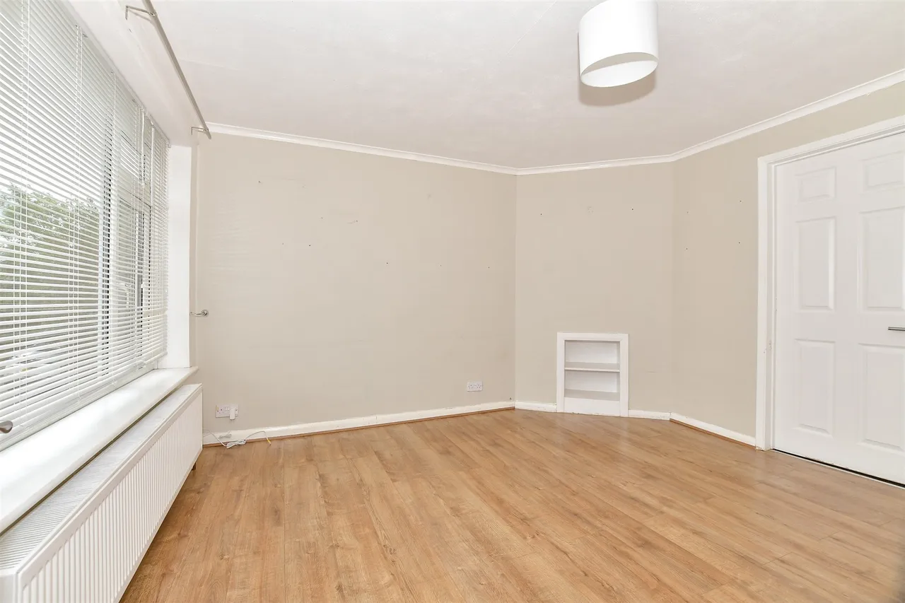 Bathurst Road, Staplehurst, TN12, photo 3