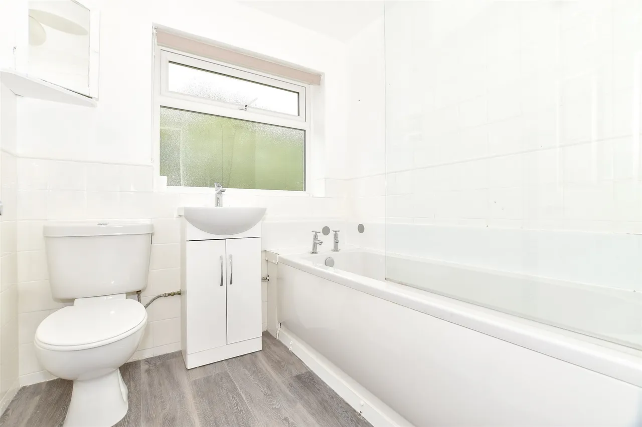 Bathurst Road, Staplehurst, TN12, photo 7