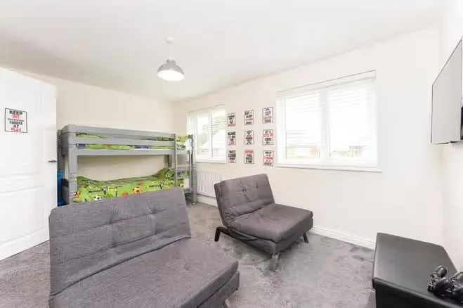 Mercia Grove, Chester, photo 4