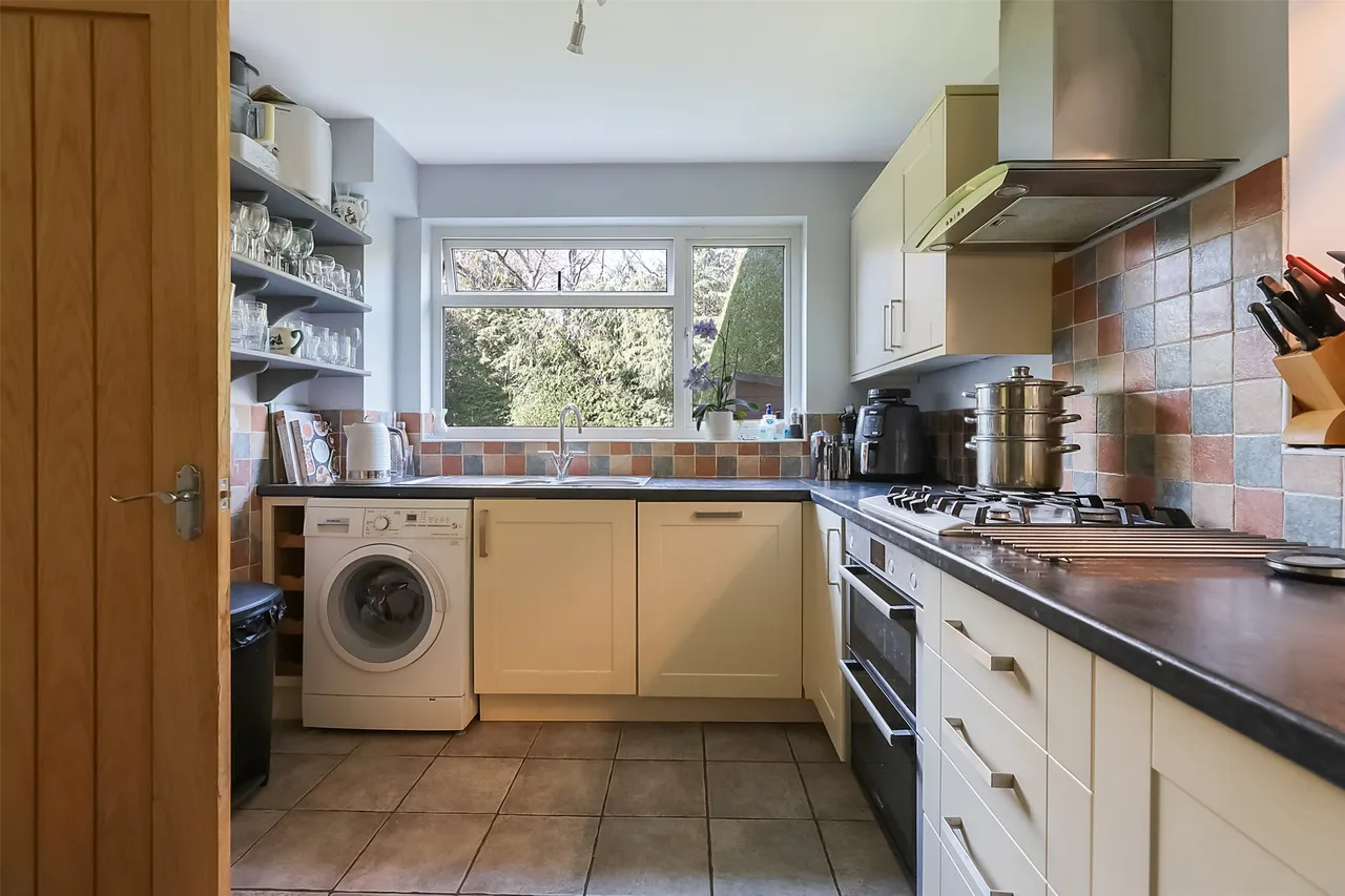 The Cedars, Reigate, RH2, photo 12