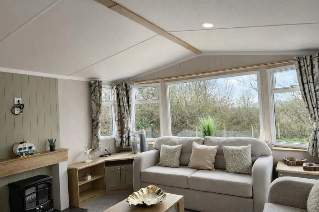 2 Kestral View, Marlie Holiday Park, TN28, photo 3