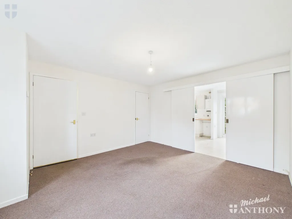 Bracken Way, Aylesbury, HP21, photo 10