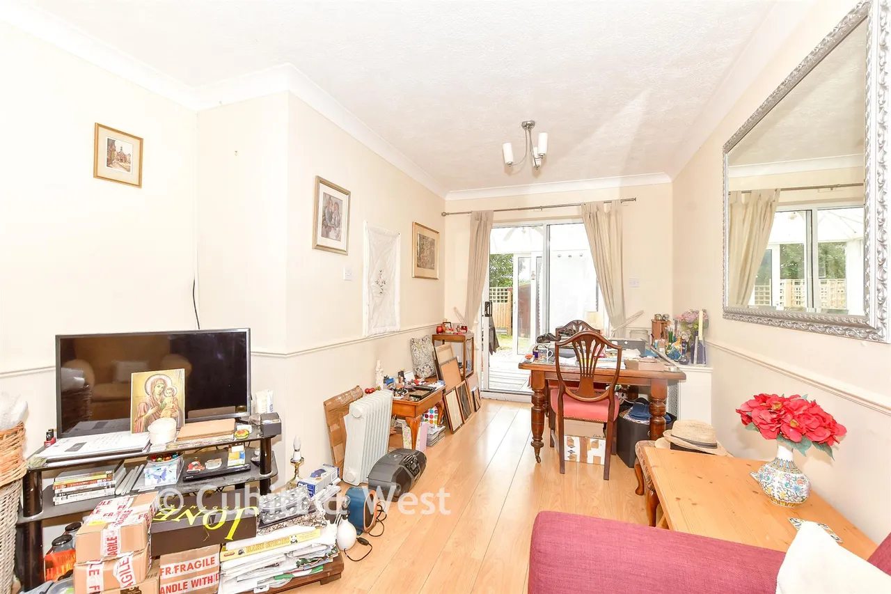 Acorn Close, Selsey, PO20, photo 7
