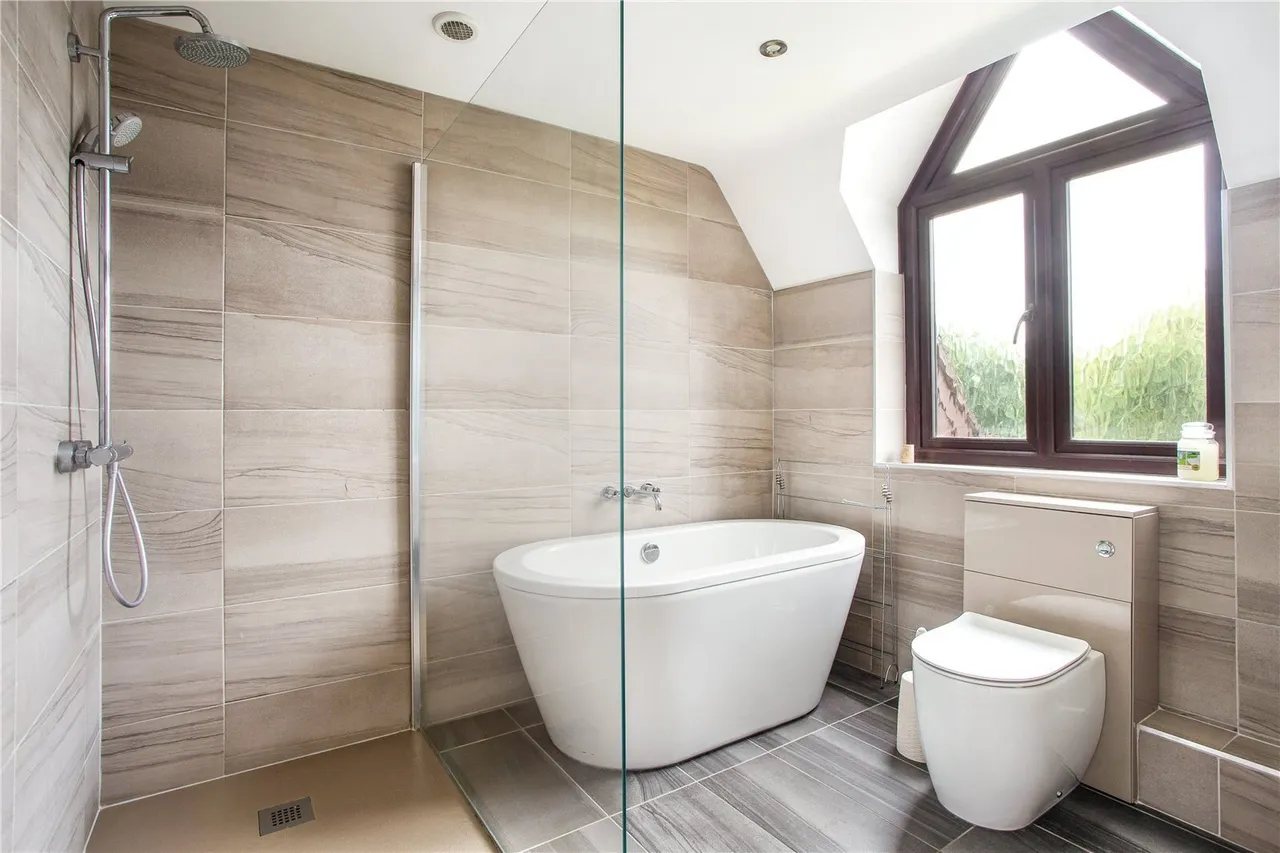 Upham Street, Upham, SO32, photo 12