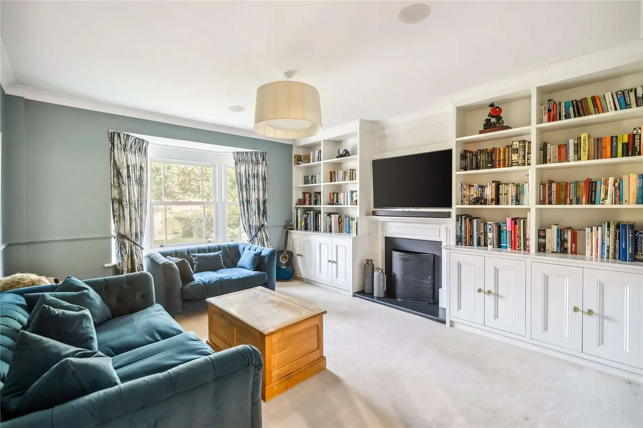 Sandringham Park, Cobham, Surrey, KT11 2EQ, photo 8