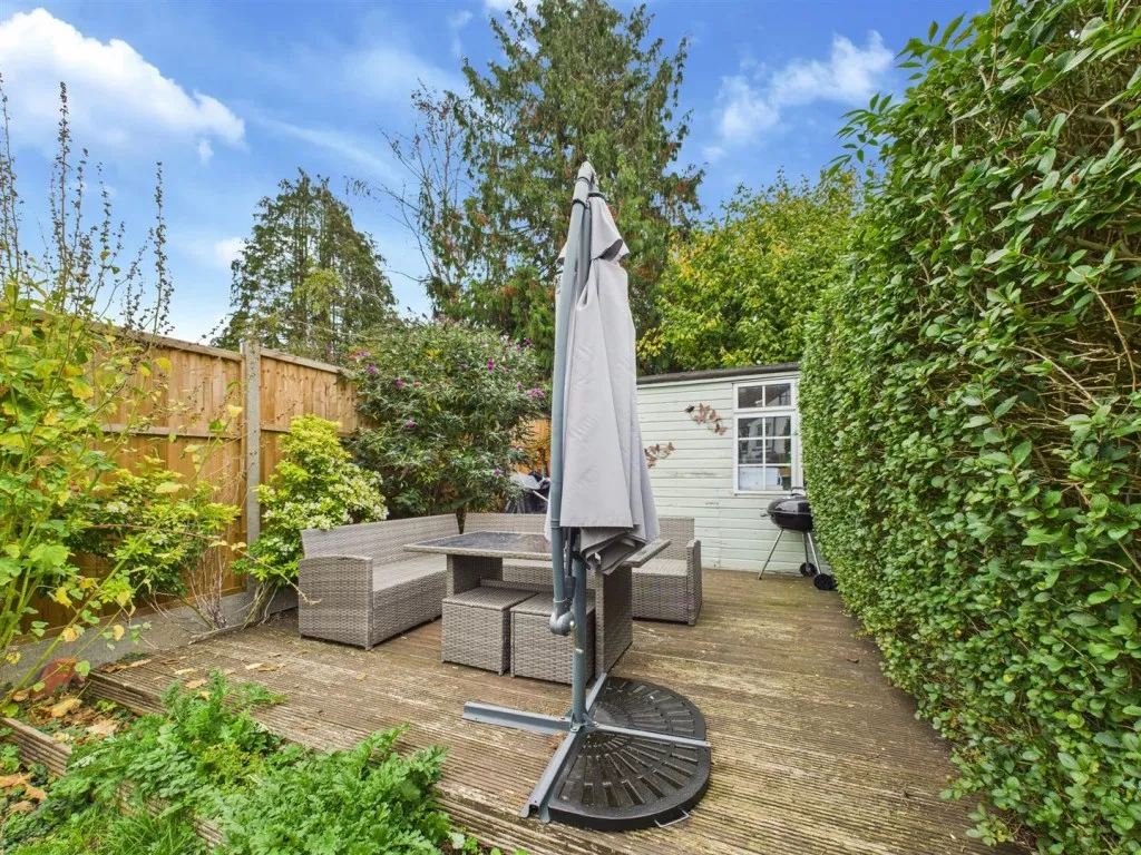 Buckingham Road, Aylesbury, photo 10