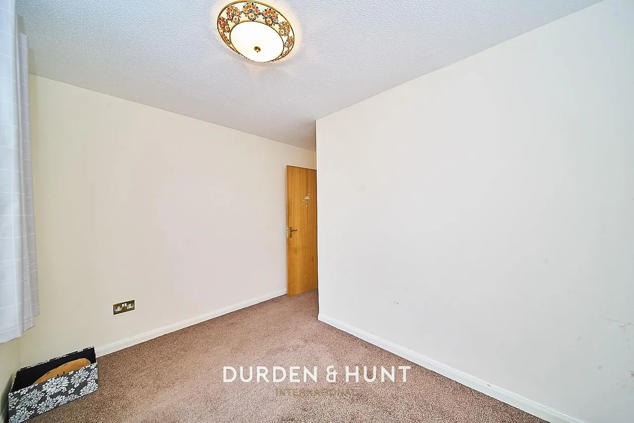 Wickets Way, Ilford, IG6, photo 17
