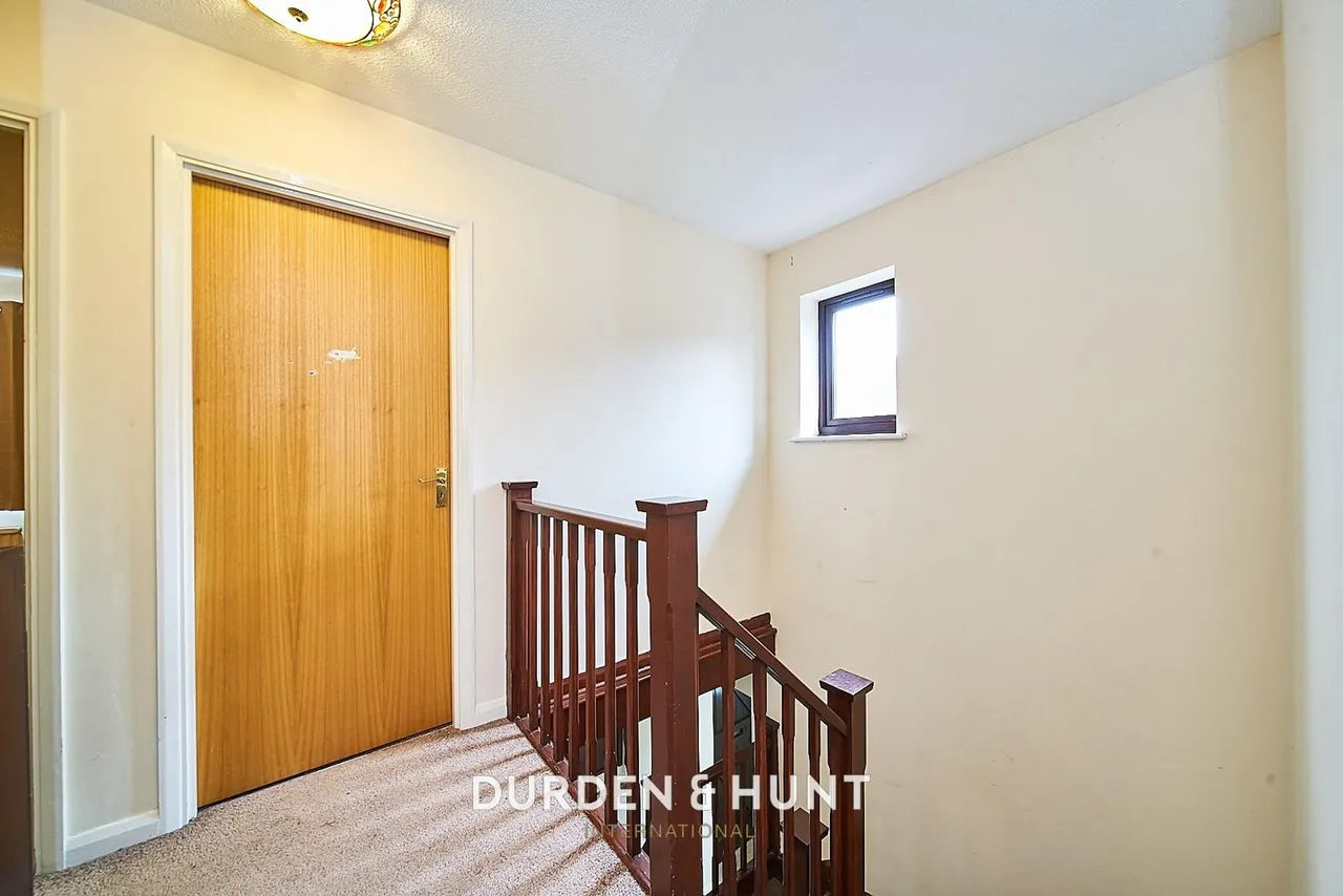 Wickets Way, Ilford, IG6, photo 18
