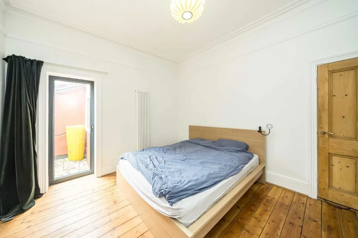 Gleneldon Road, SW16, photo 7