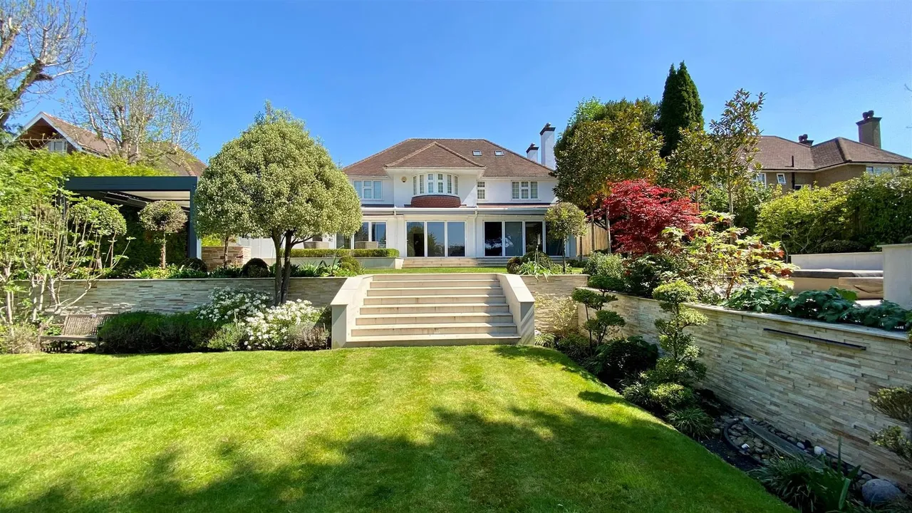 Shirley Avenue, Cheam, SM2, photo 15