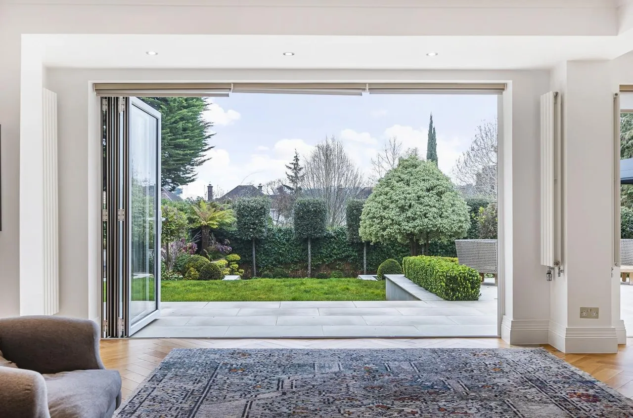 Shirley Avenue, Cheam, SM2, photo 12