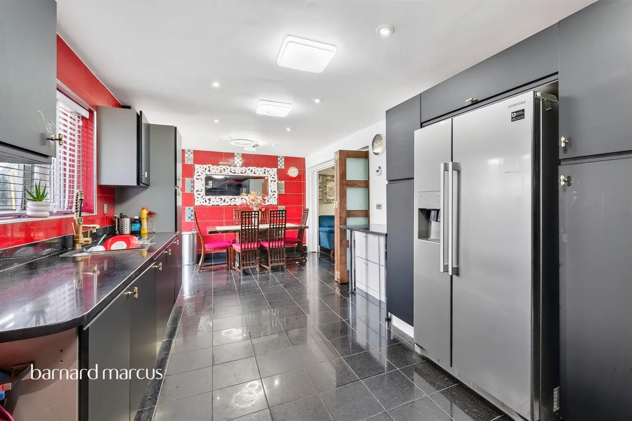 Kneller Road, New Malden, KT3, photo 3