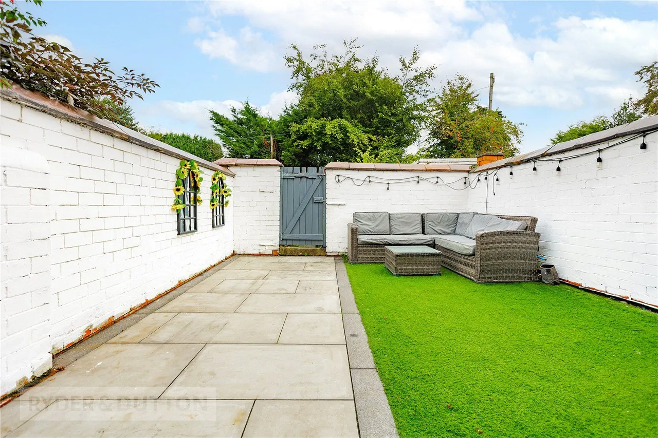 Middleton Road, Chadderton, OL9, photo 19