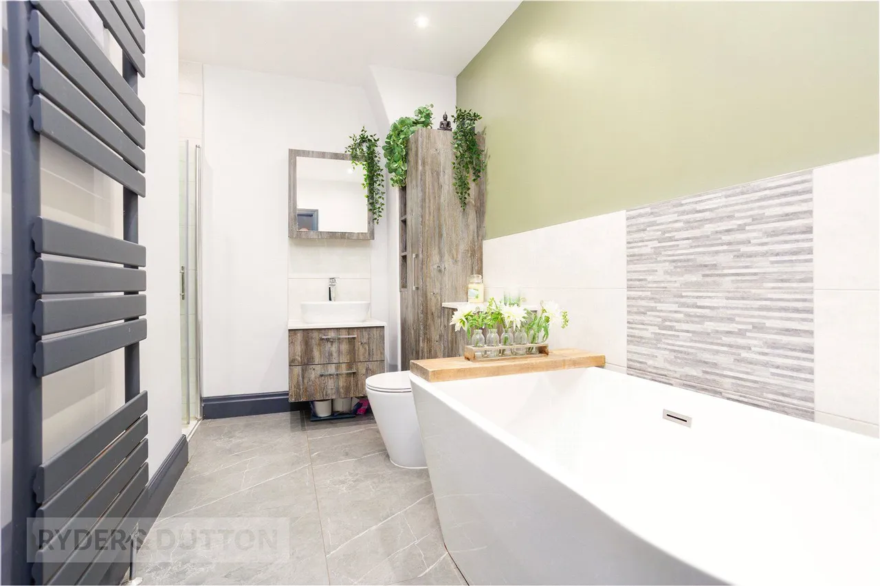 Middleton Road, Chadderton, OL9, photo 16
