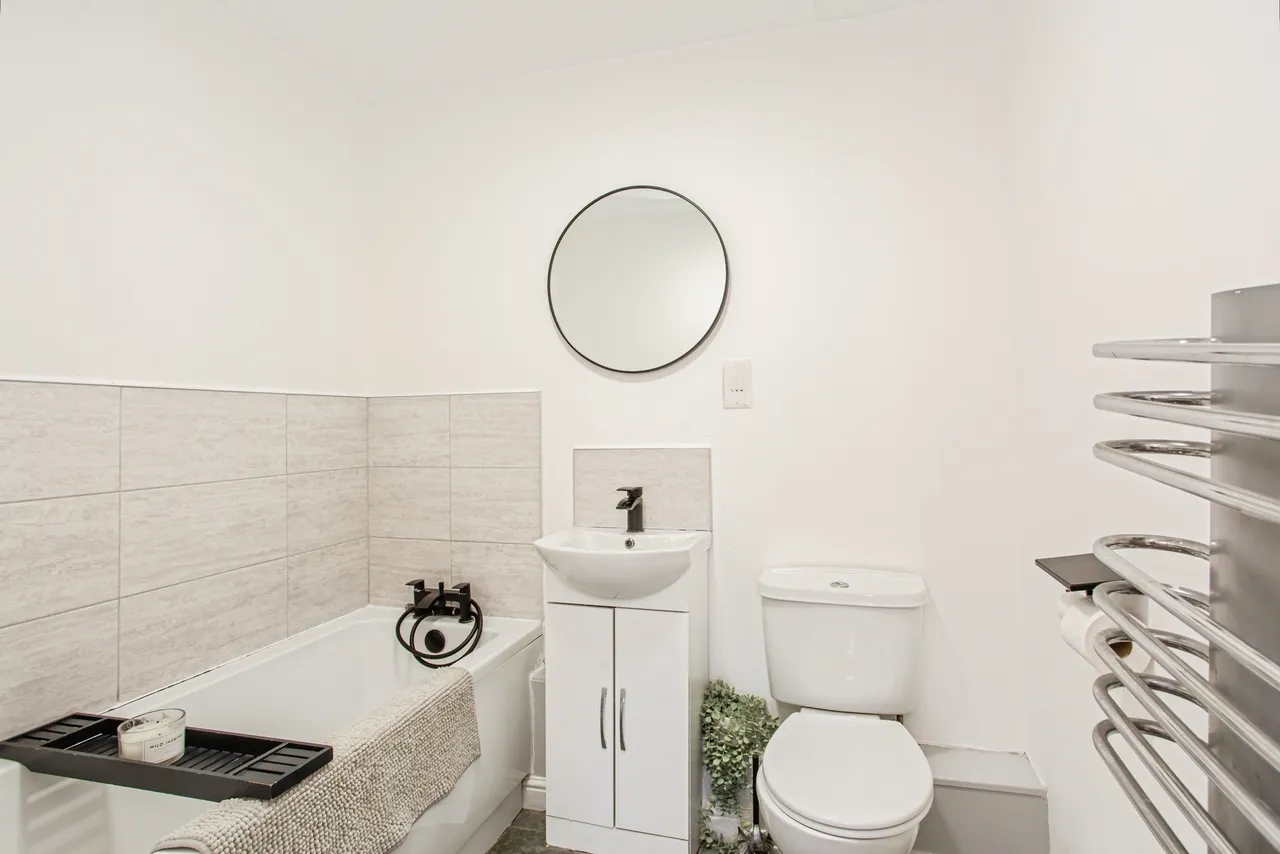 Roche Close, Rochford, Essex, SS4, photo 12