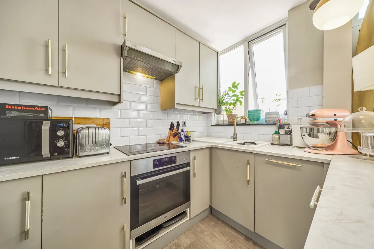 Patio Close, Clapham, SW4, photo 3