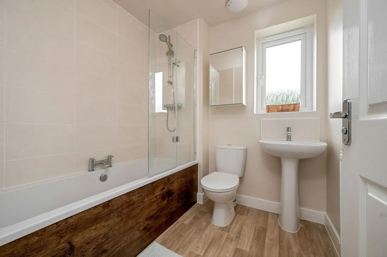 Kempton Drive, Barleythorpe, LE15, photo 14