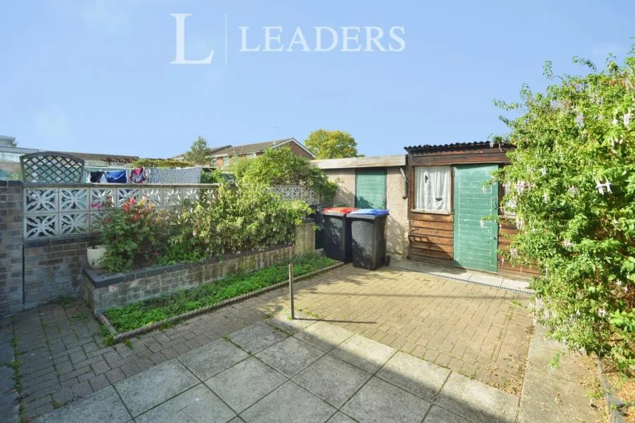 Pinkham Drive, Witham, CM8, photo 2