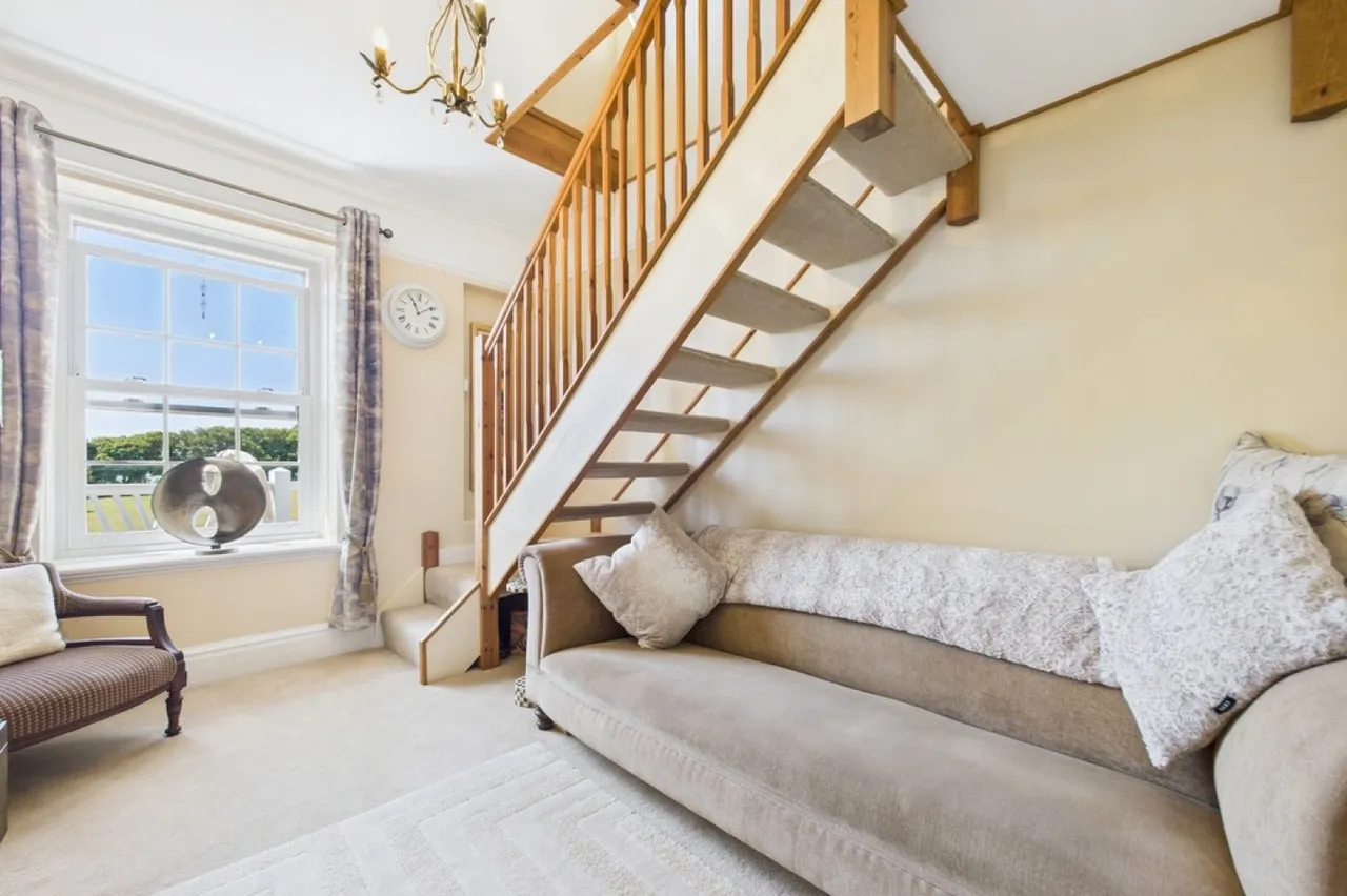 Sandgate Road, Folkestone, photo 9