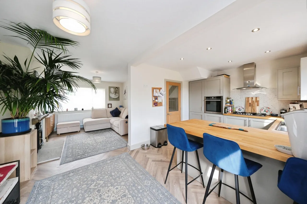 Moor Road, Nottingham, NG16, photo 6