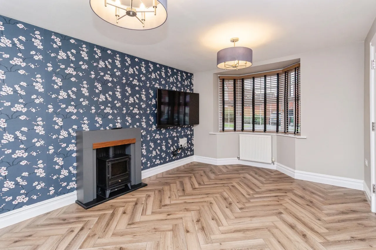Alcester Row, Stafford, ST18, photo 4