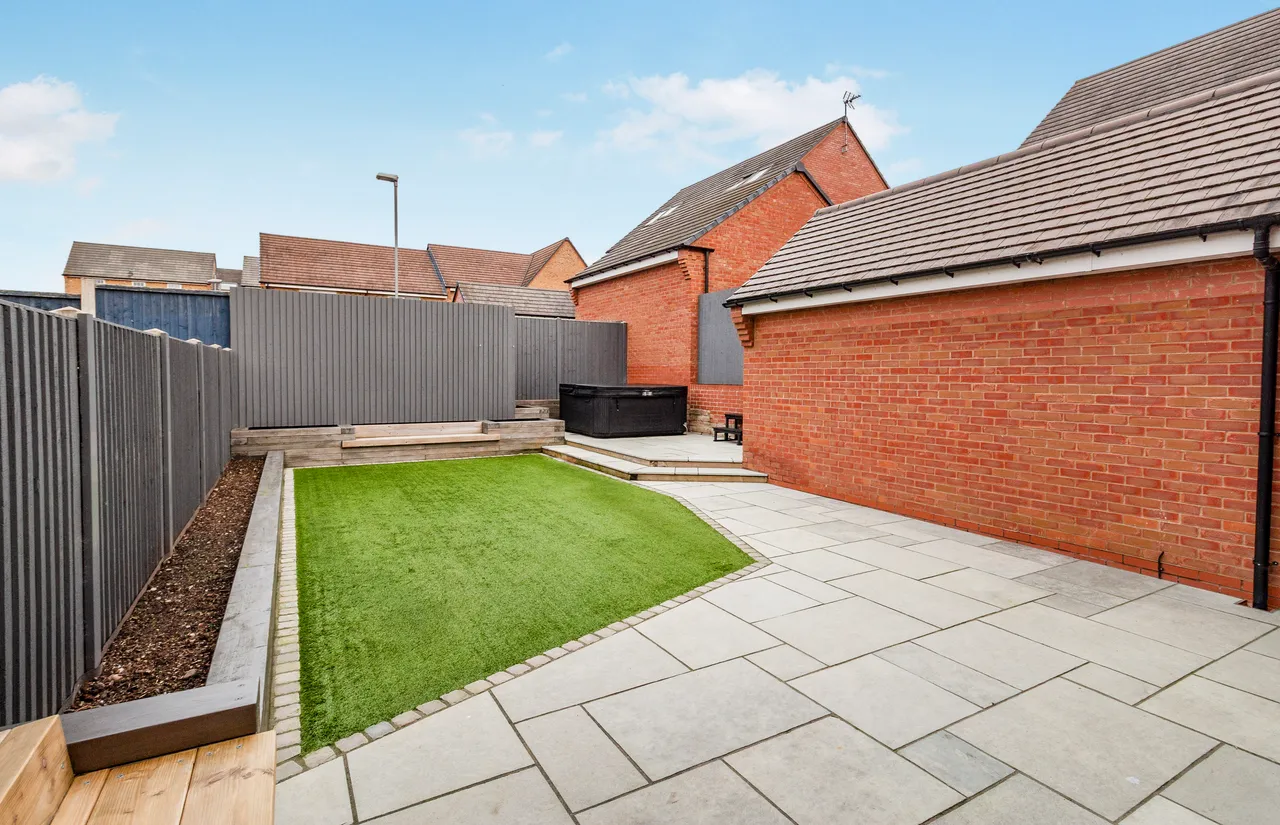 Alcester Row, Stafford, ST18, photo 2