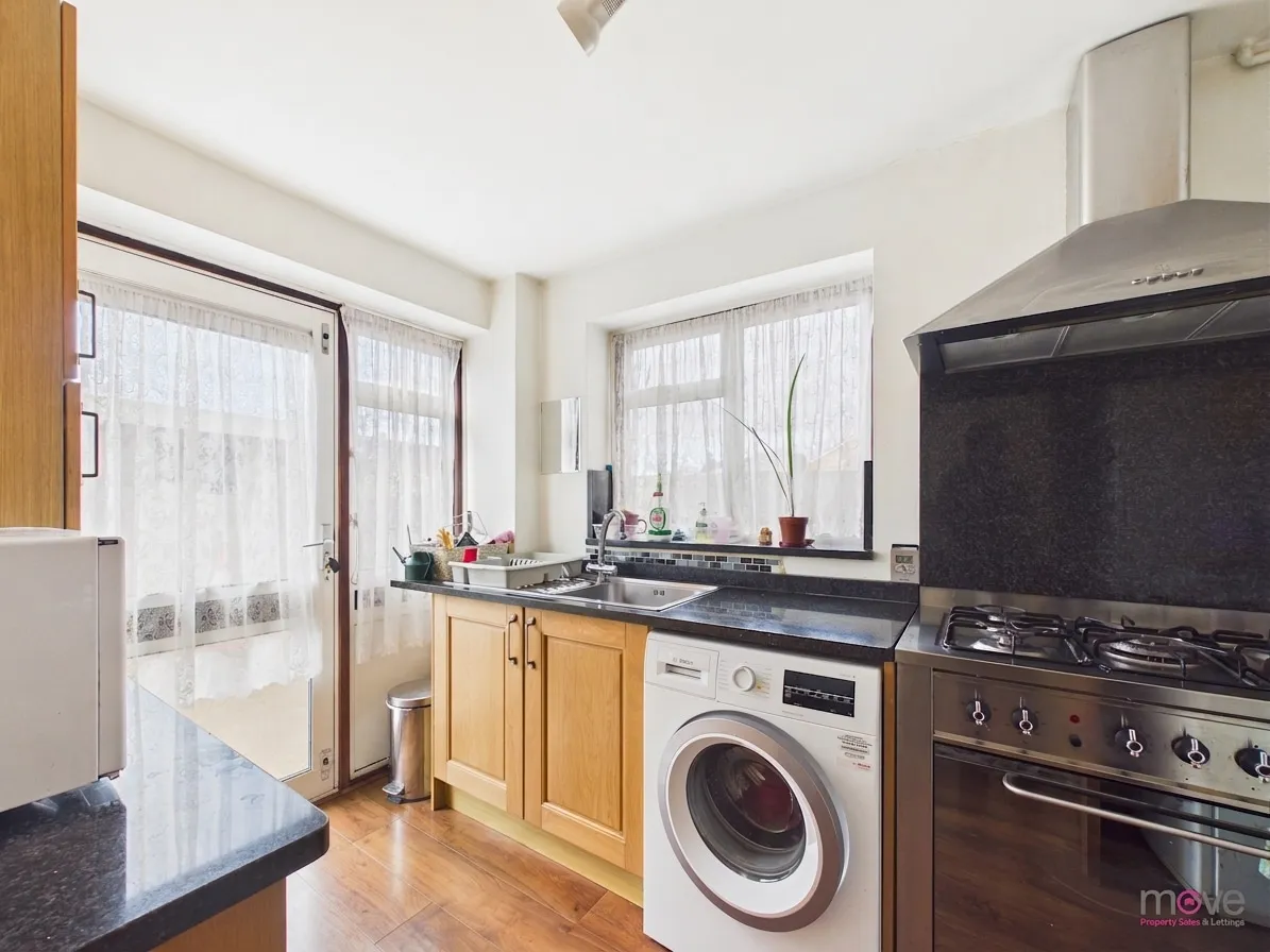 Linwell Close, Cheltenham, GL50 4SD, photo 6