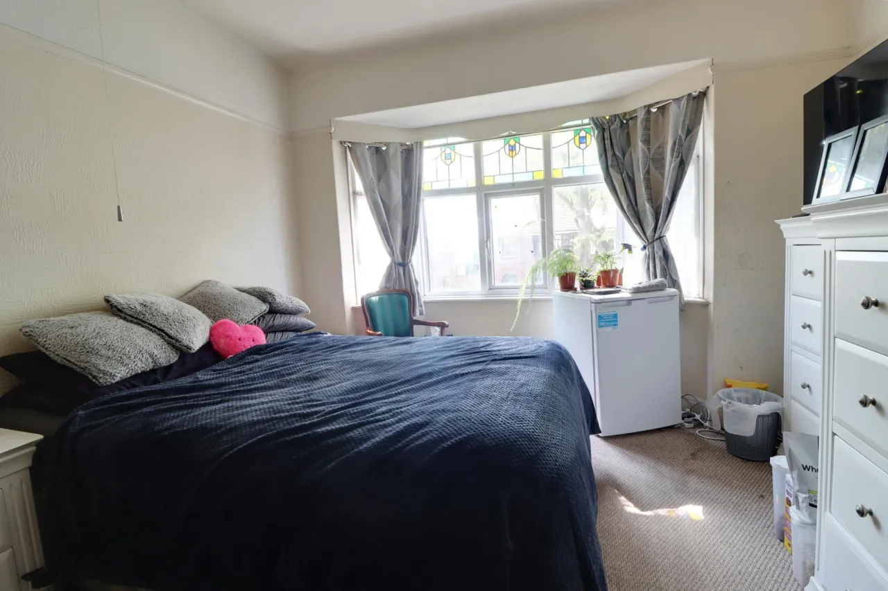 Manor Way, Crewe, CW2, photo 9