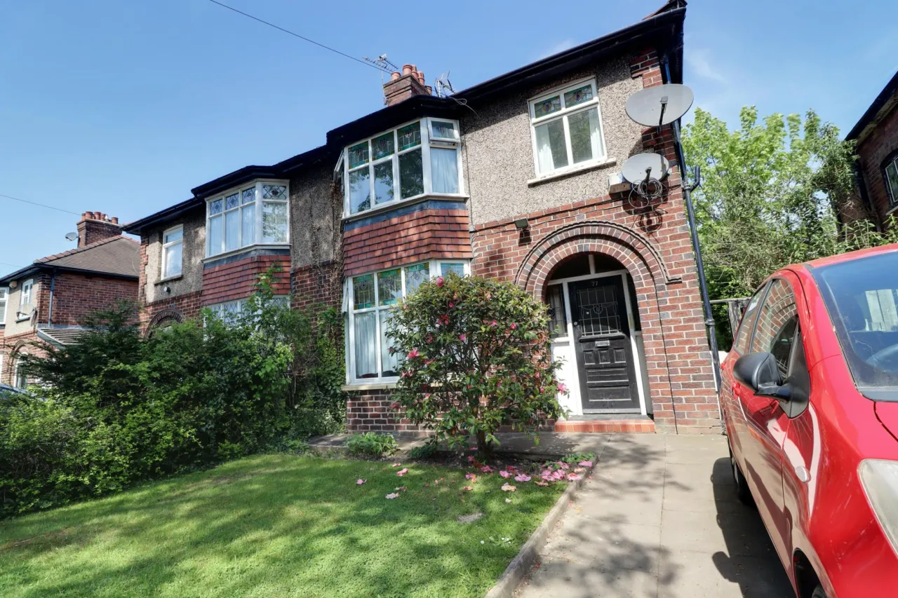 Manor Way, Crewe, CW2, photo 2