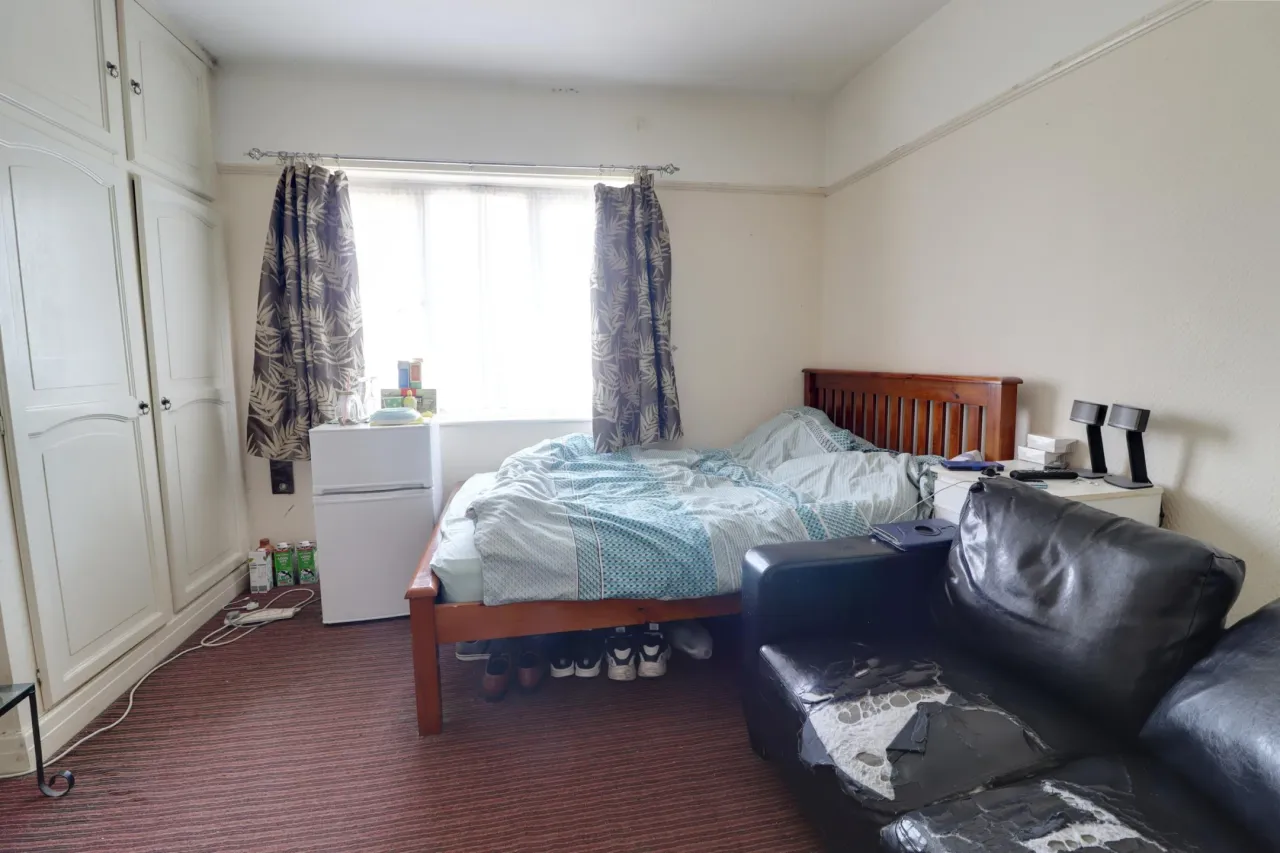 Manor Way, Crewe, CW2, photo 8