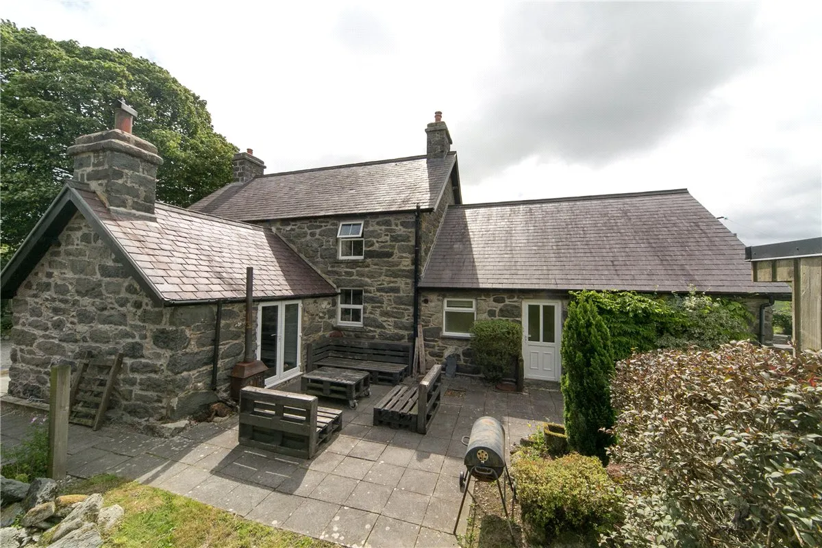 Sarnau, Bala, LL23, photo 32