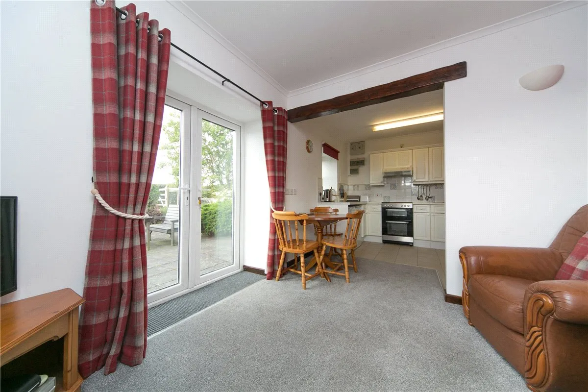 Sarnau, Bala, LL23, photo 24