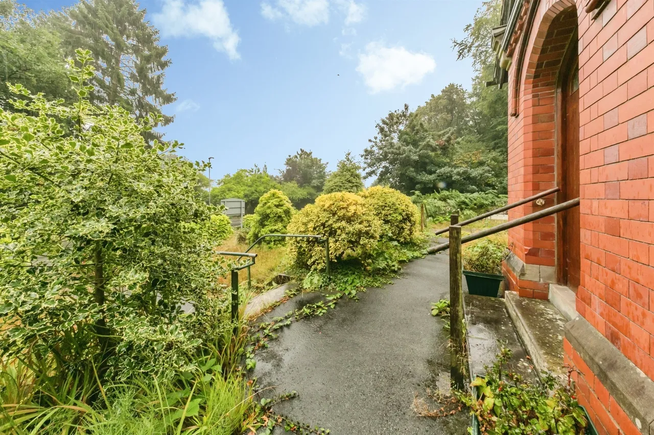 Abbey Lane, Oakmere, CW8, photo 11