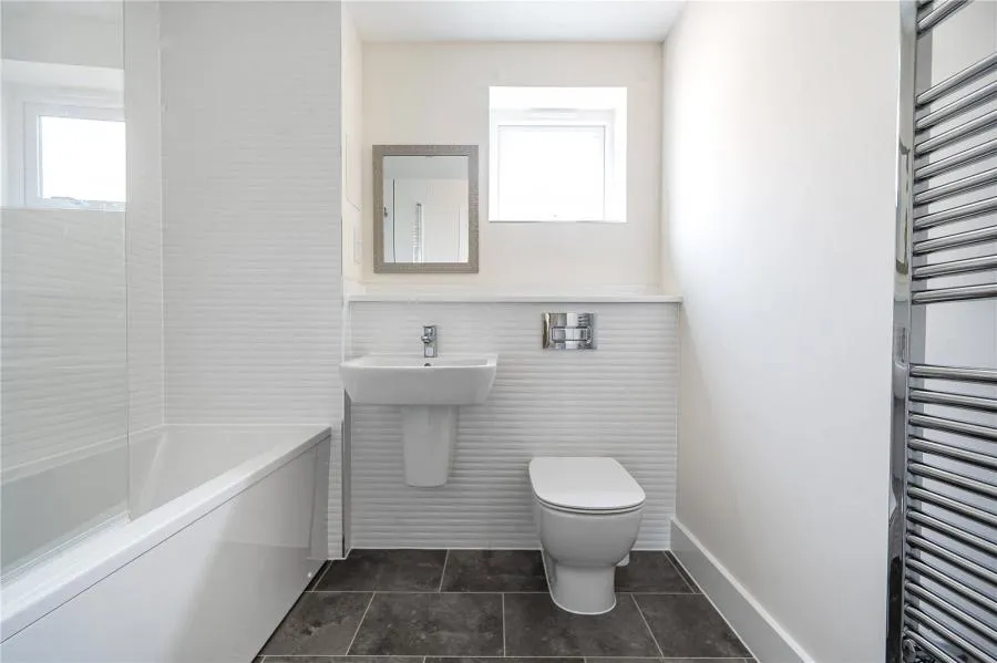 Cameo Court, Aylesbury, HP18, photo 12
