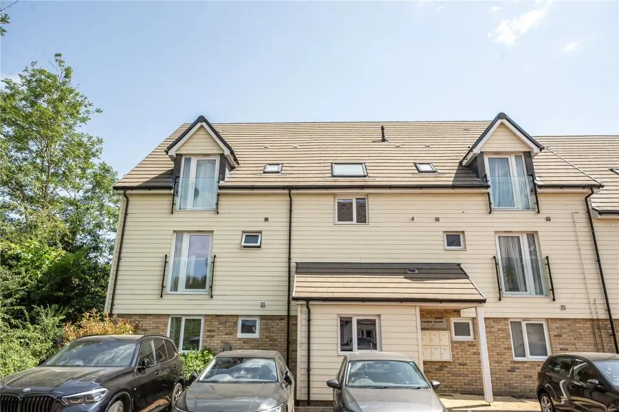 Cameo Court, Aylesbury, HP18, photo 18