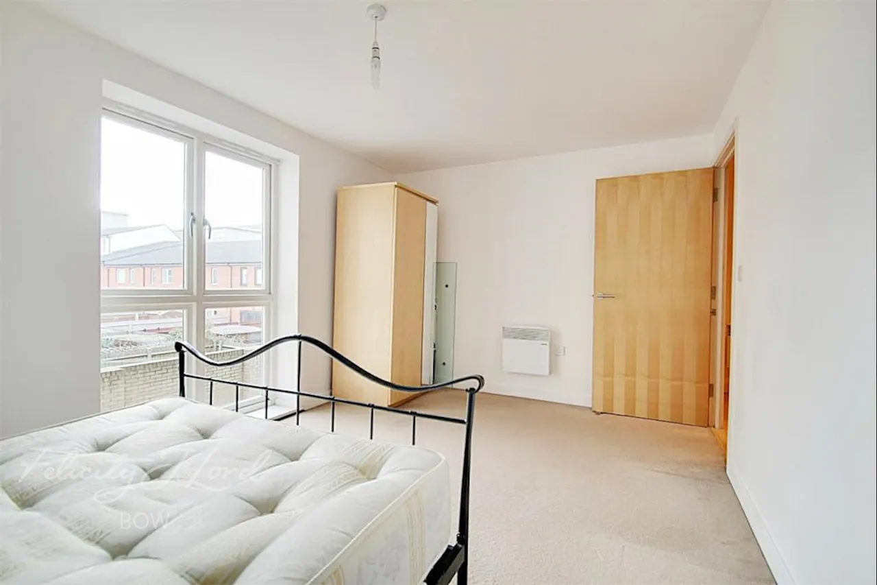 Tredegar Road, photo 8