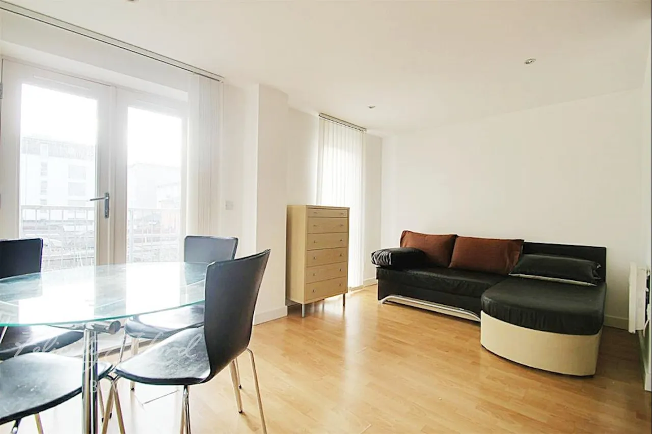 1 bed flat to rent, Tredegar Road